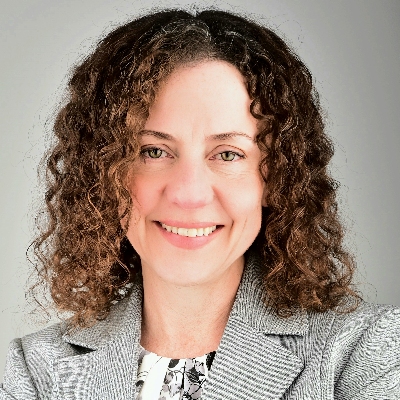 Ana Ruiz - Directora de Operaciones